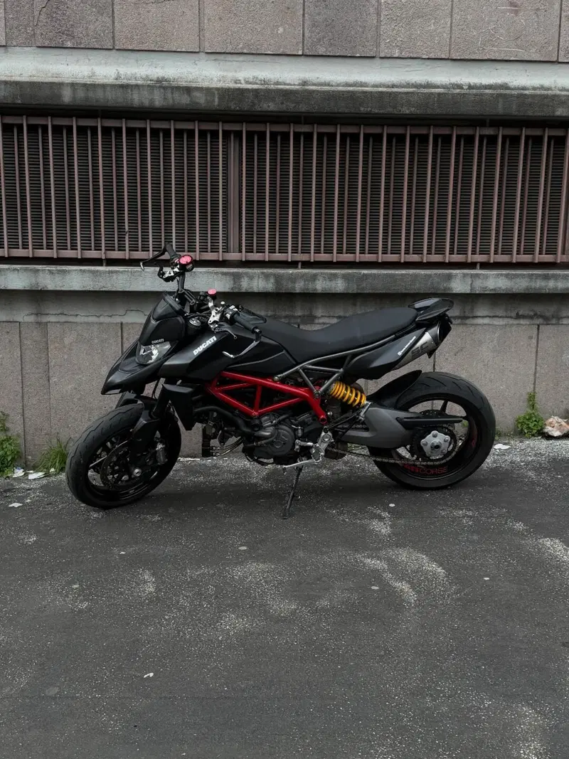 Ducati Hypermotard 950 (2022 - 25) (2)
