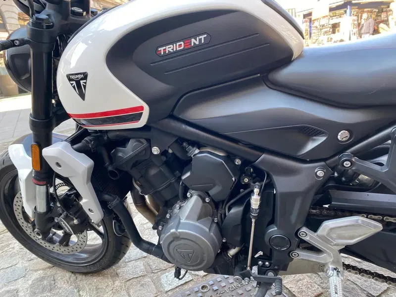 Triumph Trident 660 (2021 - 24) (3)