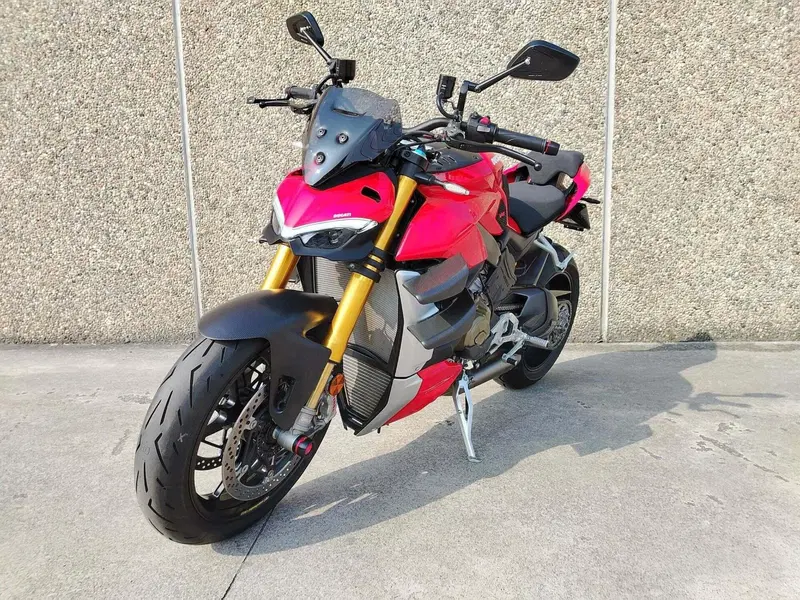 Ducati Streetfighter V4 1100 S (2021 - 22) (4)