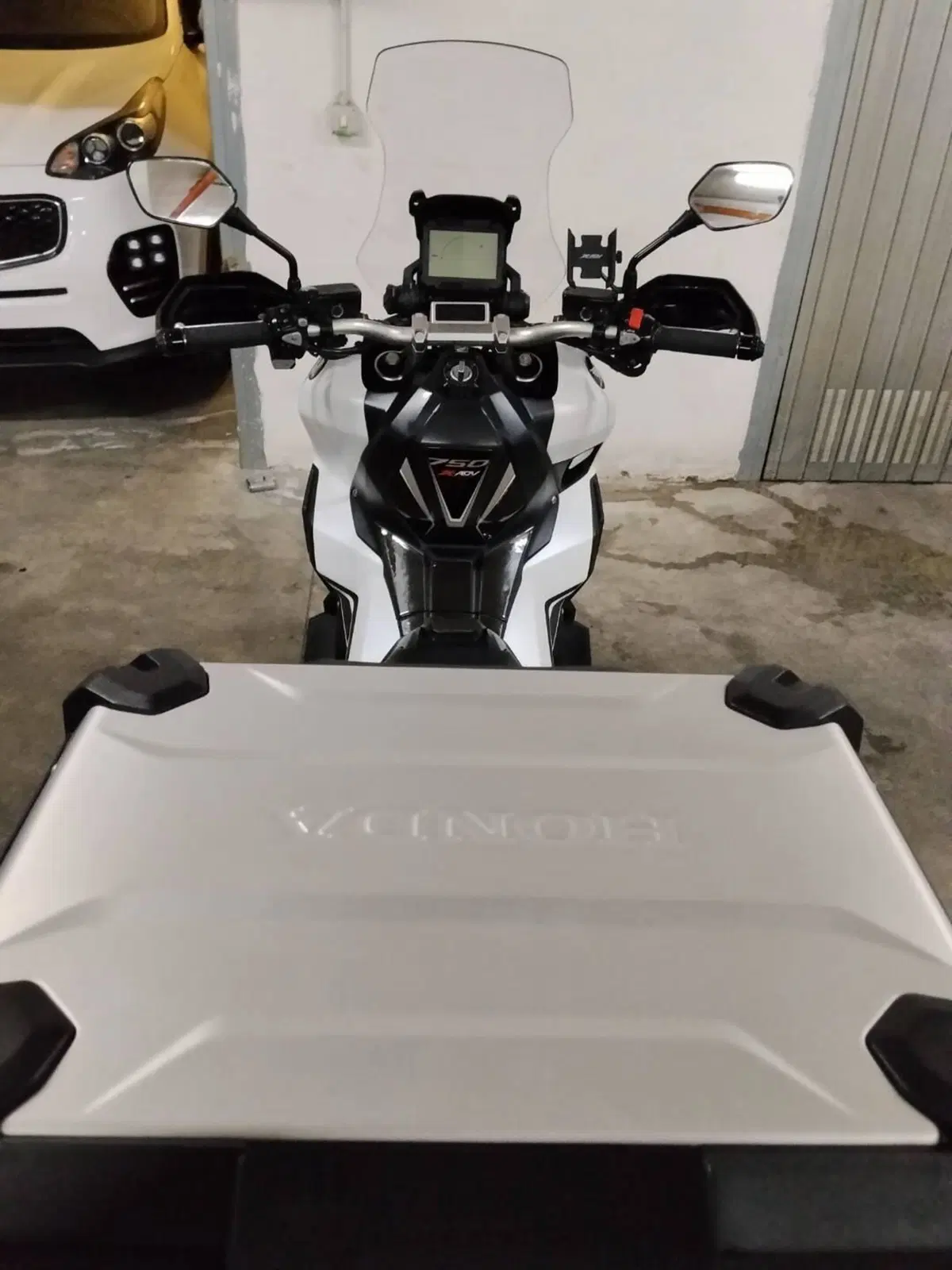 Honda X-ADV 750 (2018 - 20) (2)