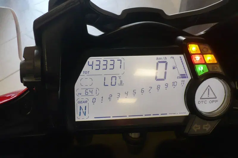 Ducati Multistrada 1200 ABS (2010 - 12) (10)