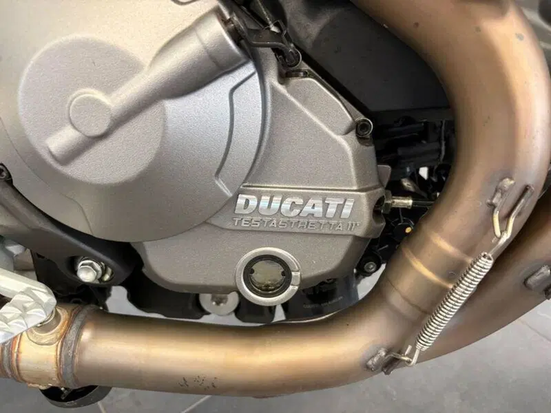 Ducati Monster 821 Stealth (2019 - 20) (9)