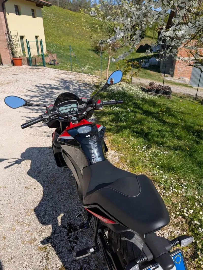 Aprilia Tuono 125 (2021 - 24) (5)