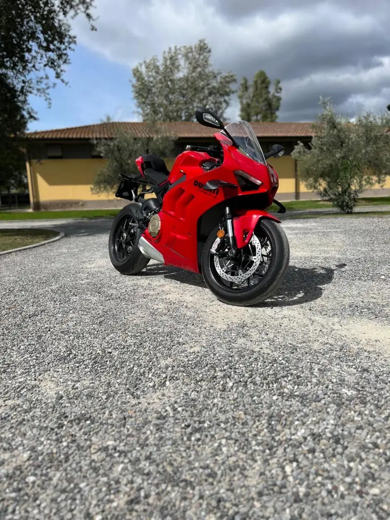 Ducati Panigale V4 (2022 - 24) (6)