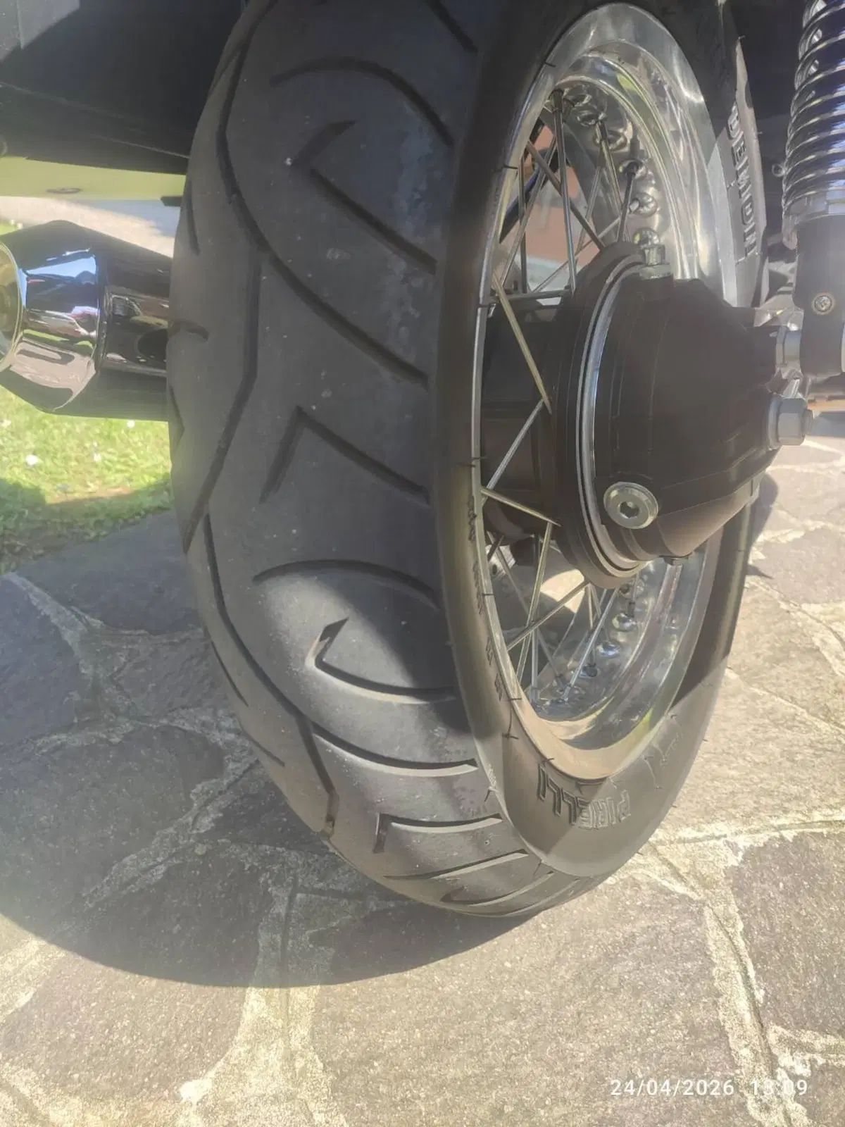 Moto Guzzi V7 III Special (2017 - 20) (8)