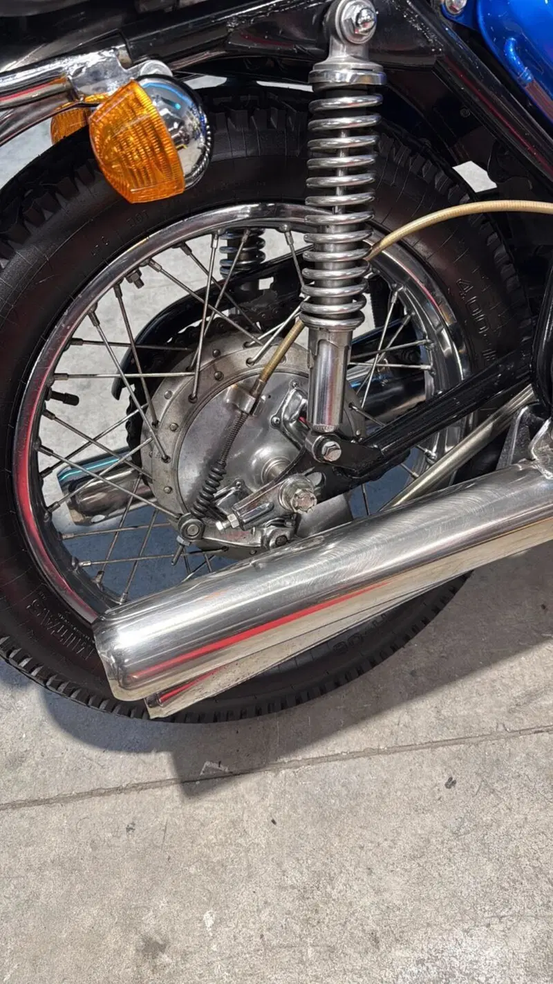 Kawasaki machIII (5)