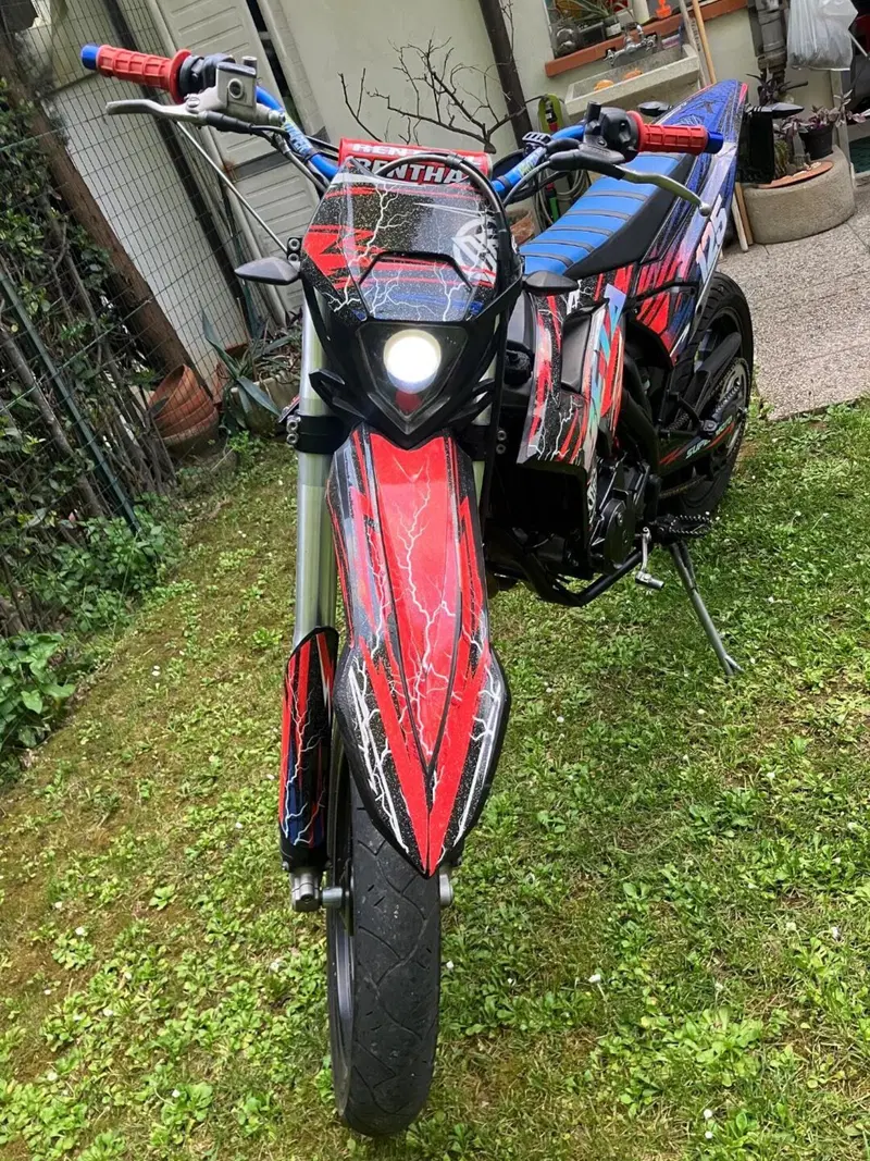 Betamotor RR 125 4T Motard R (2023 - 24) (3)