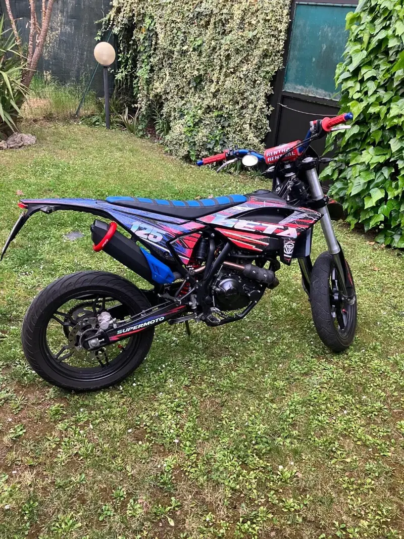Betamotor RR 125 4T Motard R (2023 - 24) (5)