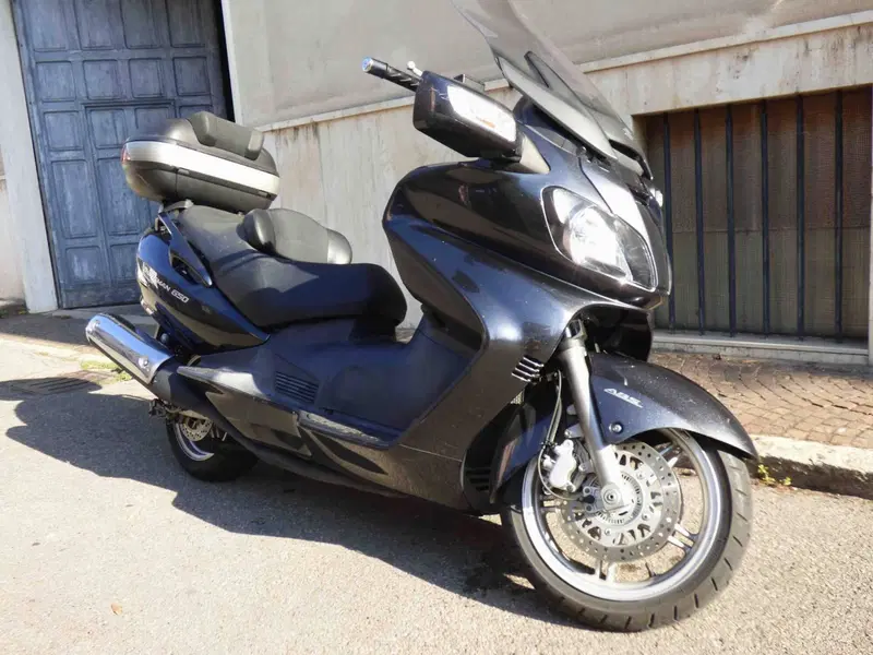 Suzuki Burgman AN 650 Executive (2004 - 06) (2)