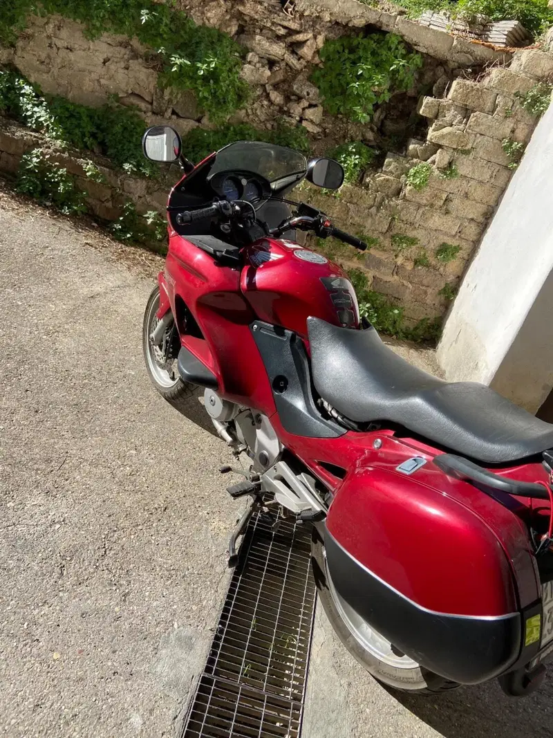 Honda Deauville 650 (2002 - 05) (2)