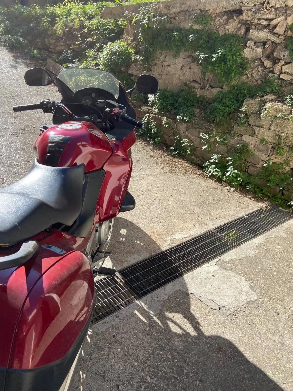 Honda Deauville 650 (2002 - 05) (3)