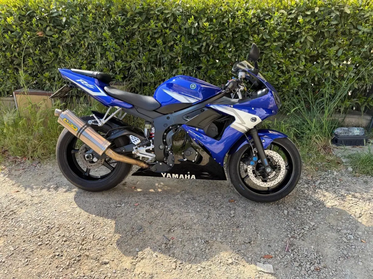 Yamaha YZF R6 (2003 - 04) (10)