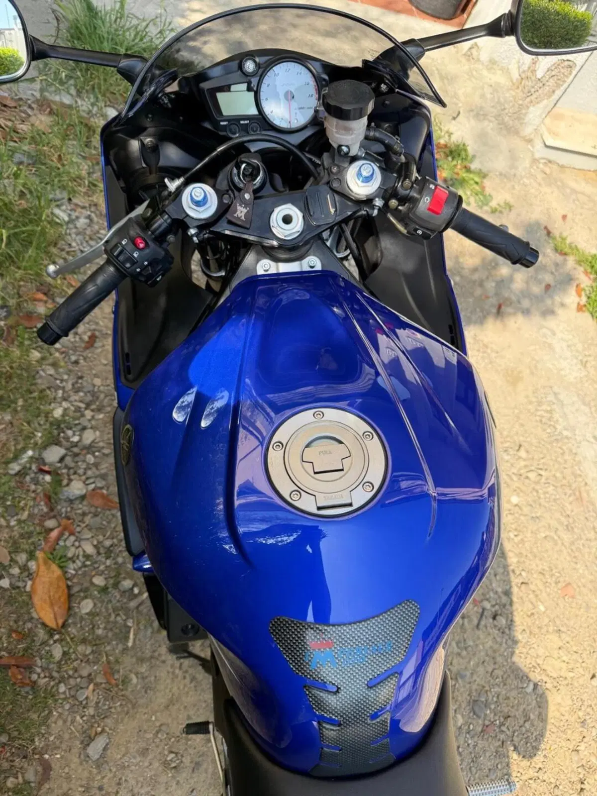 Yamaha YZF R6 (2003 - 04) (13)