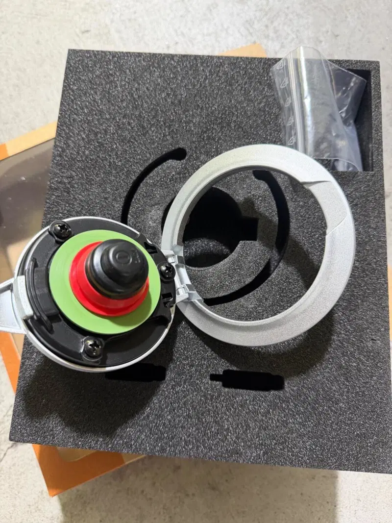 Ducati Scrambler tappo benzina (3)