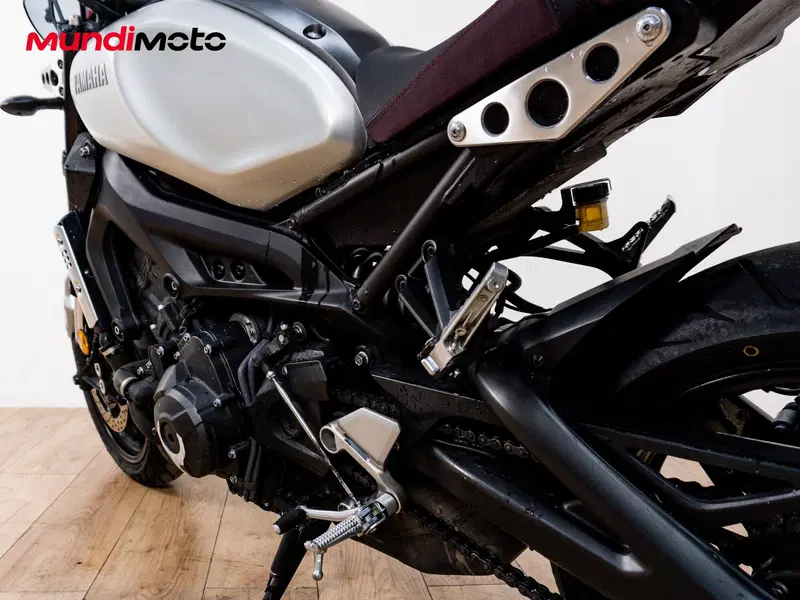 Yamaha XSR 900 Abarth (2017 - 18) (10)