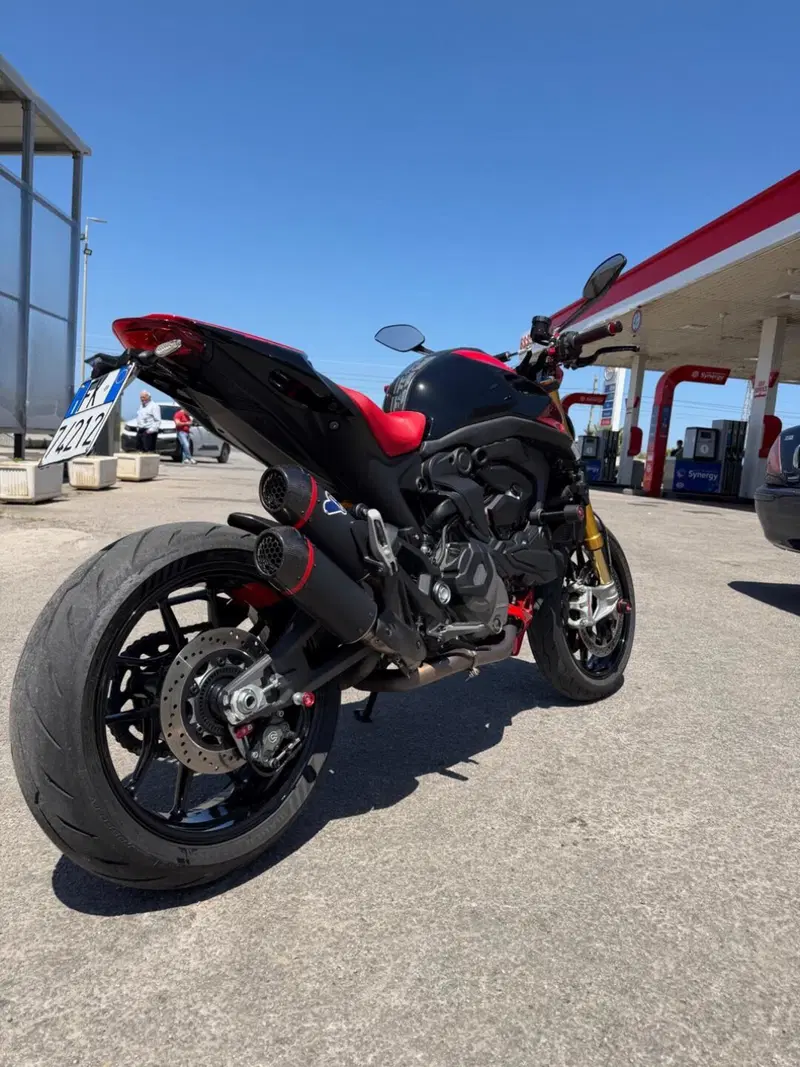 Ducati Monster 937 SP (2023 - 25) (4)