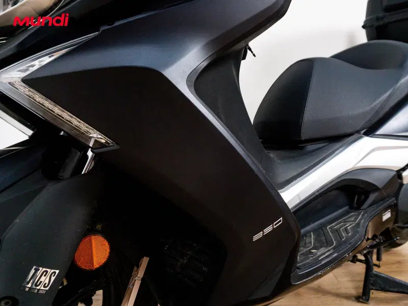 Kymco Downtown 350i TCS (2021 - 25) (9)