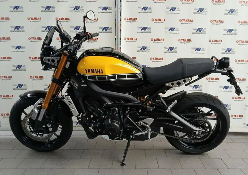 Yamaha XSR 900 ABS 60th Anniversary (2016 - 18) (2)