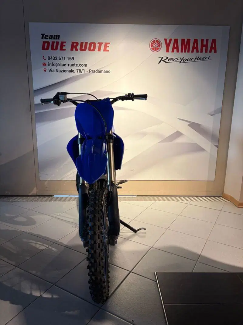 Yamaha YZ 125 (2026) (3)