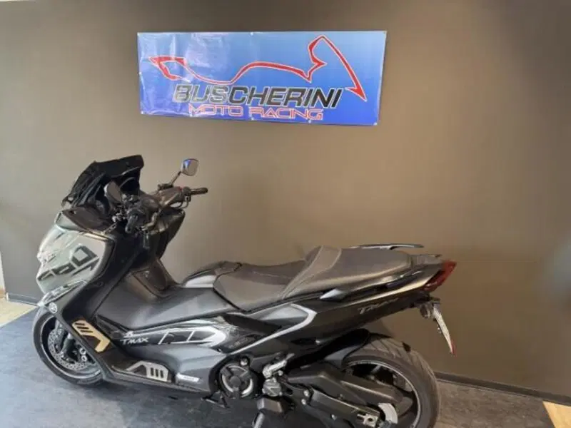 Yamaha T-Max 560 (2020 - 21) (6)