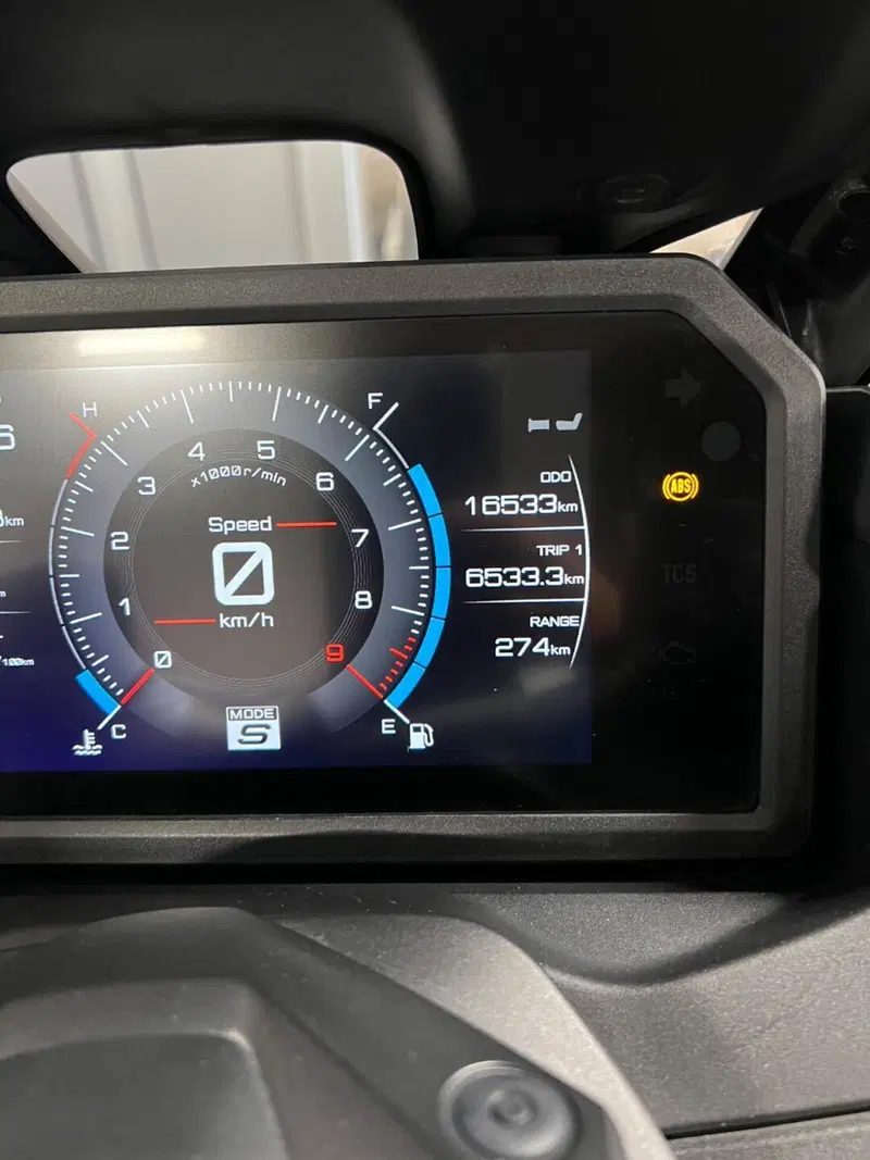 Yamaha T-Max 560 Tech Max (2022 - 24) (9)