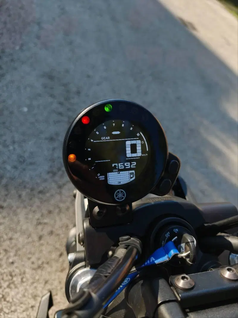 Yamaha XSR 700 (2022 - 26) (5)