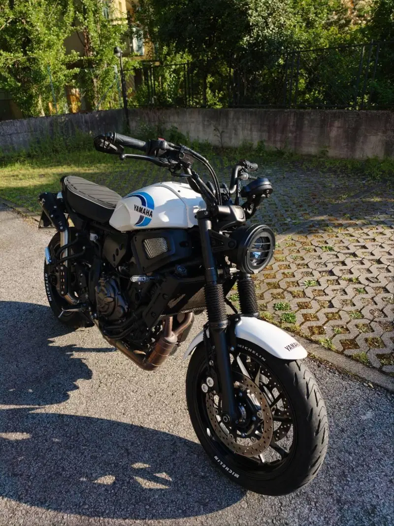 Yamaha XSR 700 (2022 - 26) (6)
