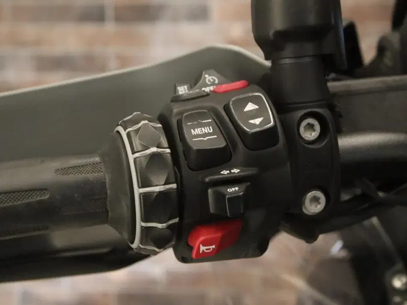 Bmw R 1300 GS (2023 - 26) (15)