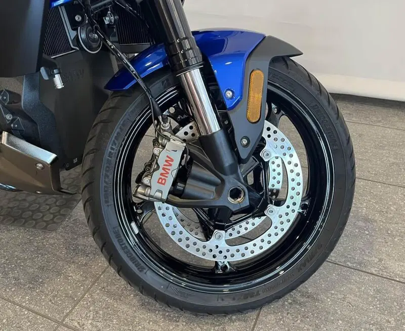 Bmw R 1300 R (2026) (6)