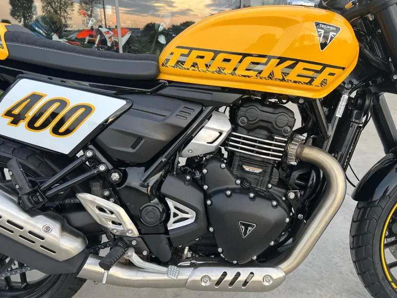 Triumph Tracker 400 (2026) (5)