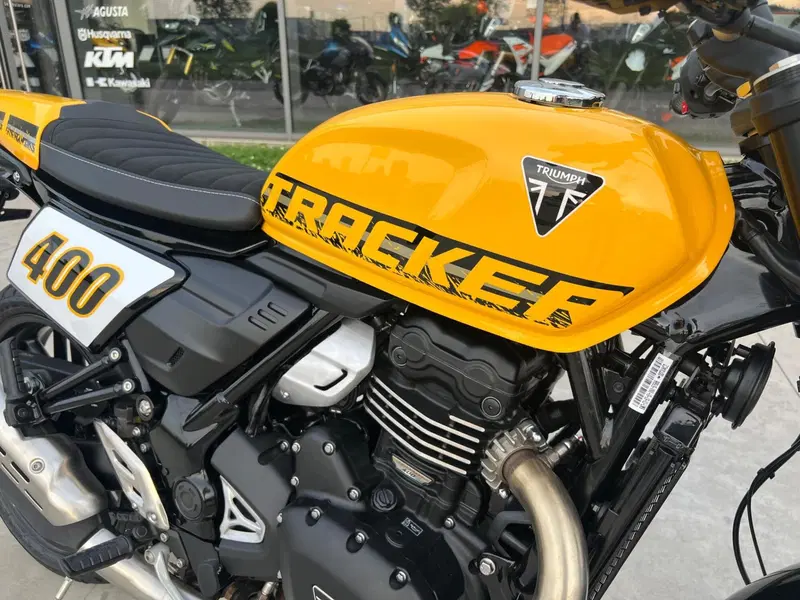 Triumph Tracker 400 (2026) (8)