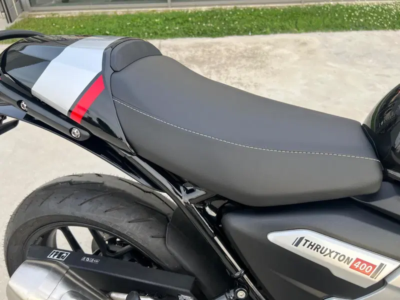 Triumph Thruxton 400 (2026) (5)