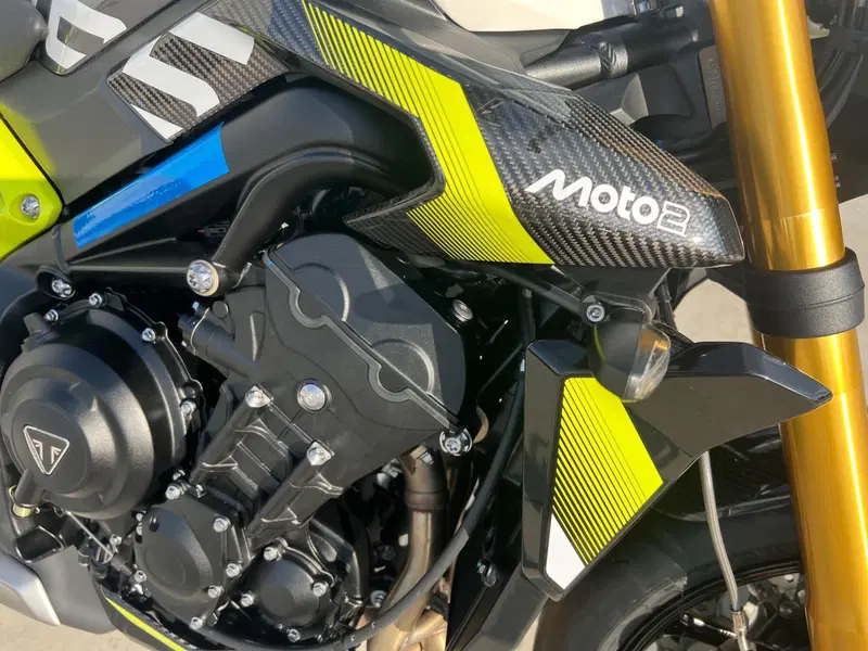 Triumph Street Triple 765 Moto2 (2026) (5)