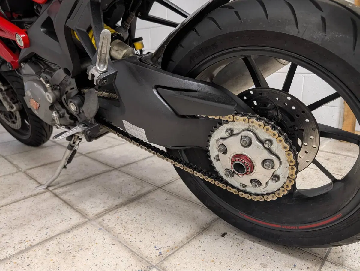 Ducati Monster 1100 Evo ABS (2011 - 13) (7)