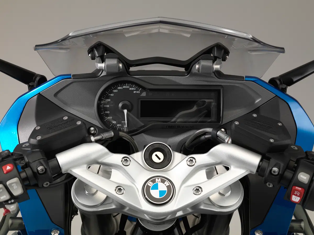 BMW R1200RS (2)