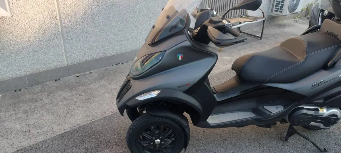 Piaggio MP3 500 i.e. Sport (2011 - 13) (12)