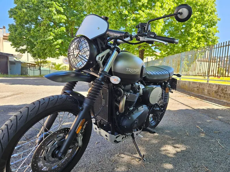 Triumph Street Scrambler 900 Sandstorm (2021 - 22) (4)