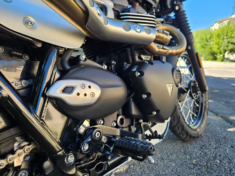 Triumph Street Scrambler 900 Sandstorm (2021 - 22) (9)