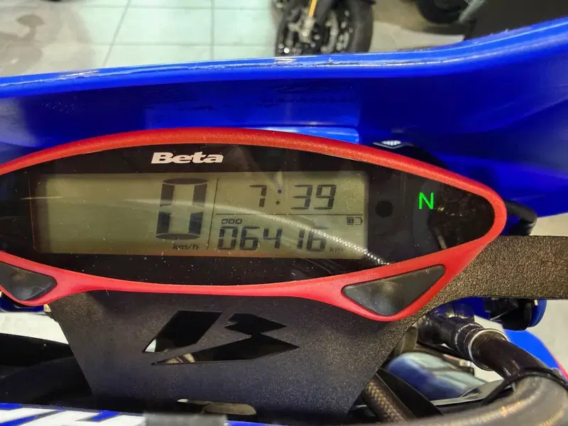 Betamotor RR 125 4T Motard R (2023 - 24) (5)