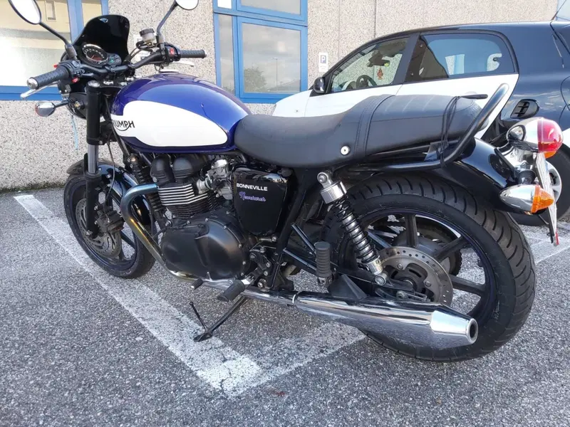 Triumph Bonneville (2007 - 16) (3)