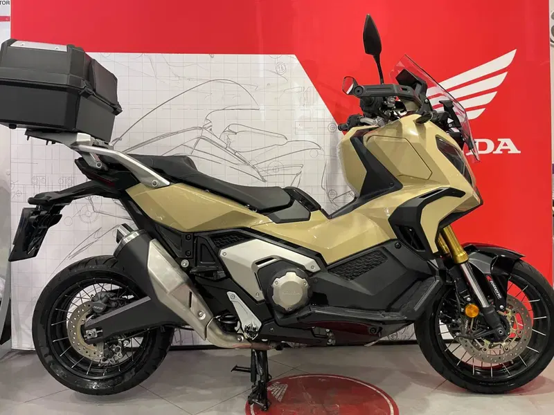 Honda X-ADV 750 DCT (2021 - 24) (2)