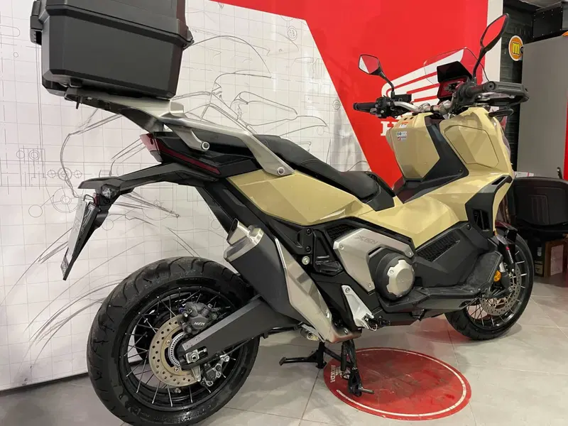 Honda X-ADV 750 DCT (2021 - 24) (3)