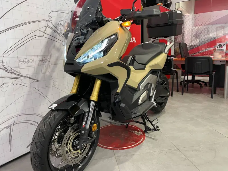 Honda X-ADV 750 DCT (2021 - 24) (6)