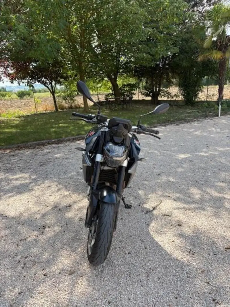 Bmw F 900 R (2021 - 24) (3)
