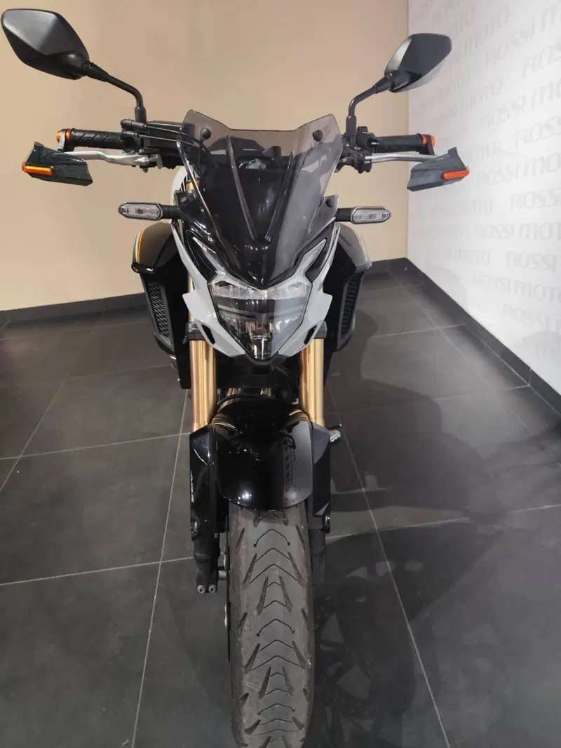Honda CB 500 F (2022 - 23) (5)