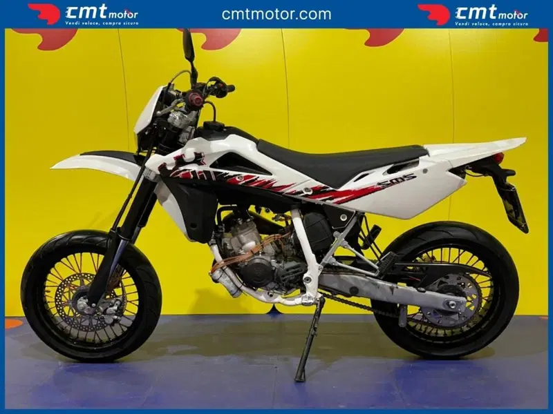 Husqvarna SM 125 (2010 - 12) (3)