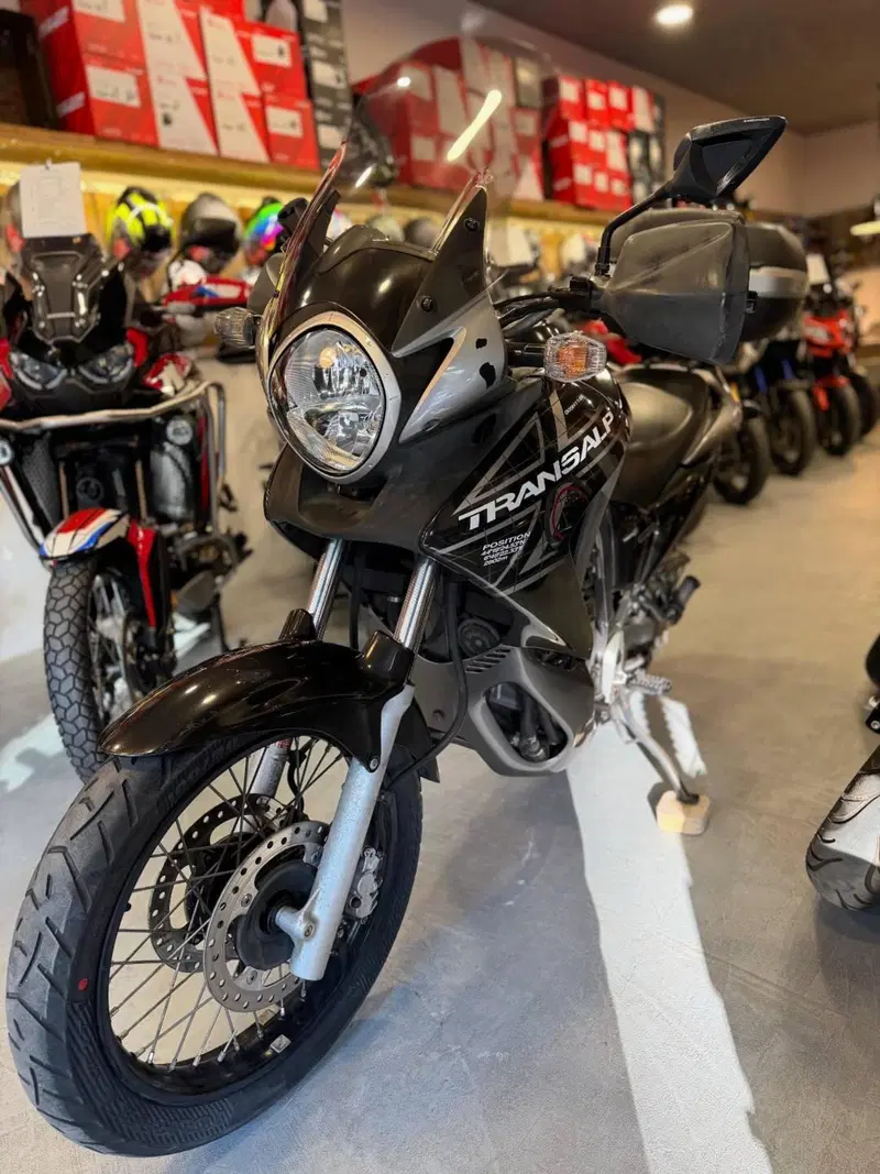 Honda Transalp XL 700 V (2007 - 2013) (8)