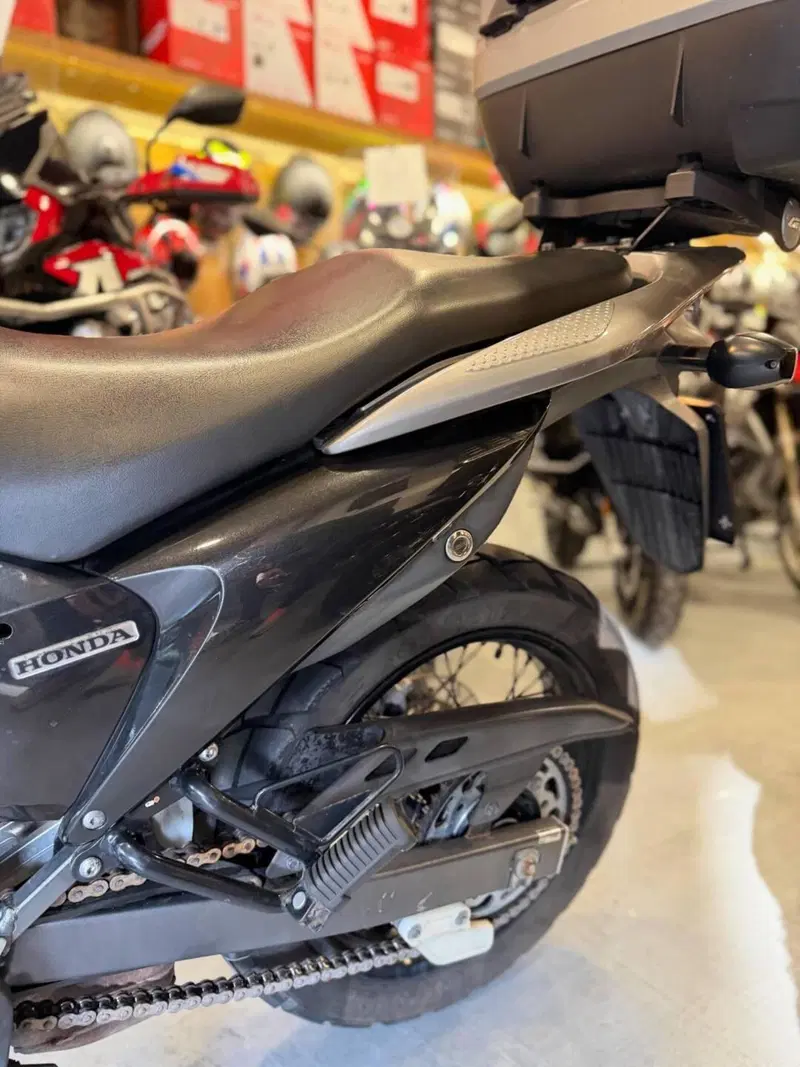 Honda Transalp XL 700 V (2007 - 2013) (13)