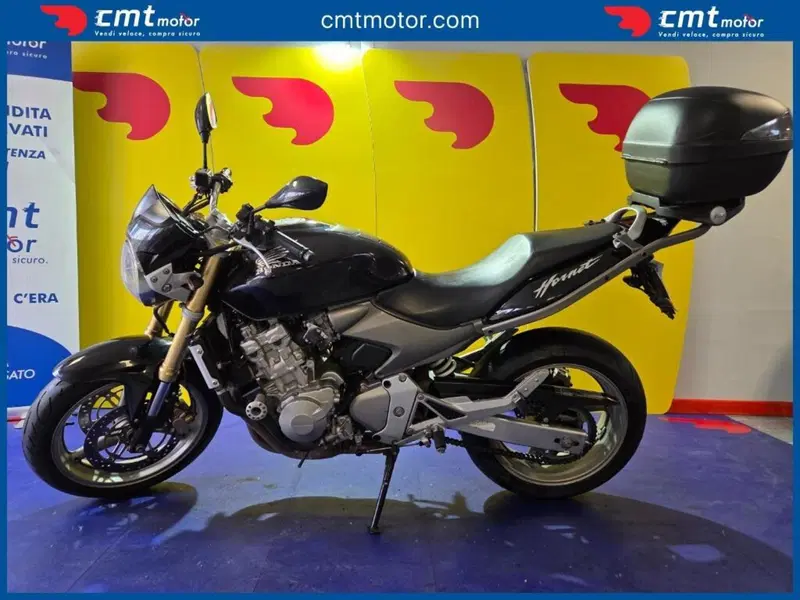Honda Hornet 600 (2005 - 06) (3)