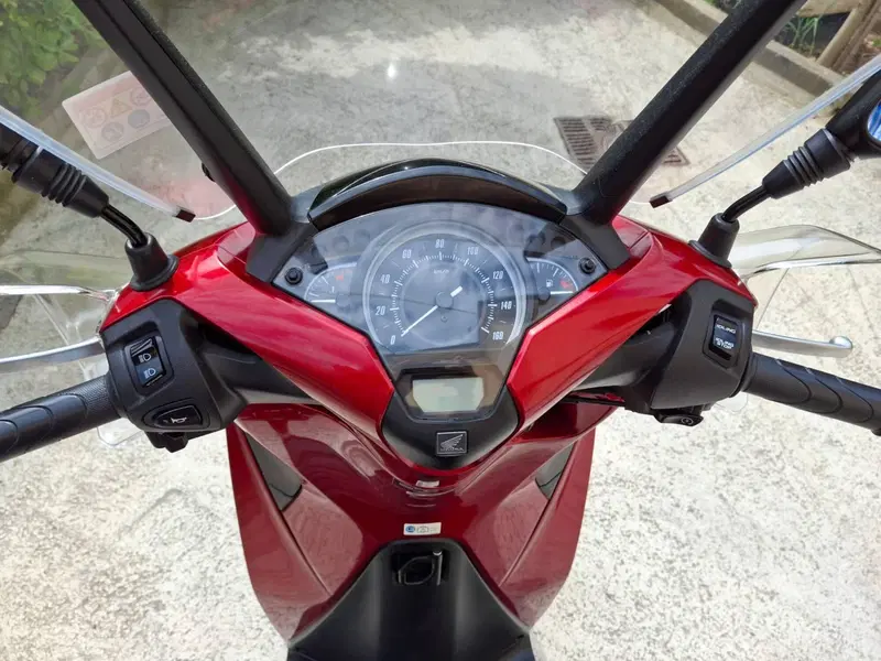 Honda SH 150i (2017 - 19) (3)